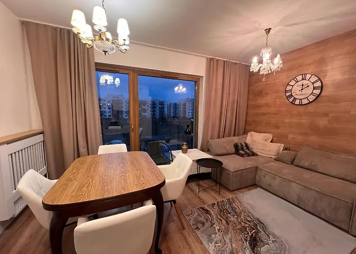 Aurora Prestige 2 Varsó